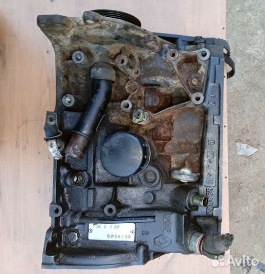 Блок головки цилиндров Renault Laguna 1 f3r 2.0