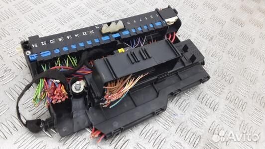 Блок предохранителей BMW X3 E83 (DBN14M301)