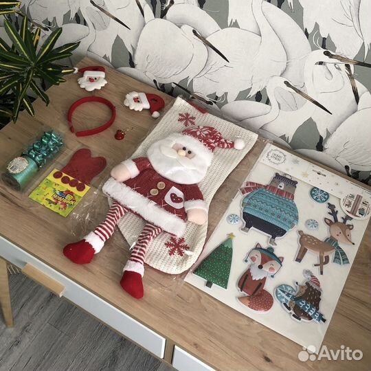 Пакетом новогодний носок ободок наклейки