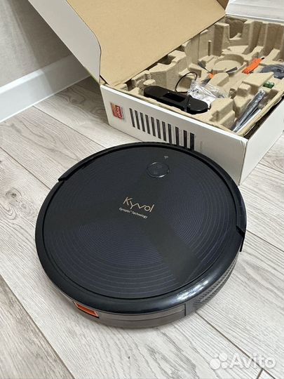 Робот пылесос kyvol d6
