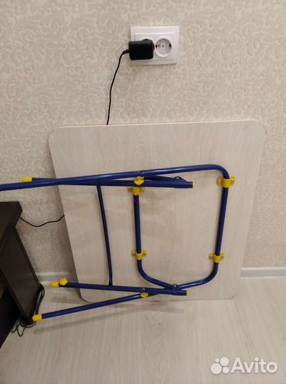 Столик детский, складной