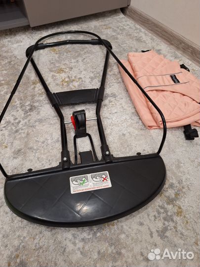 Шезлонг детский