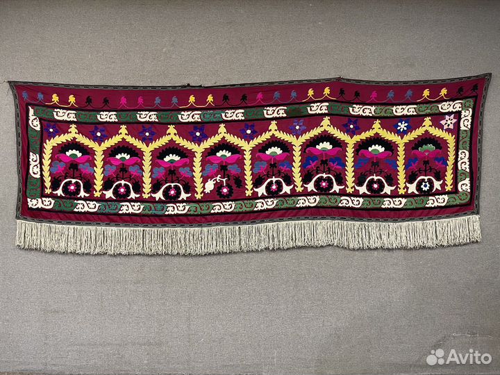 Старинное сюзане