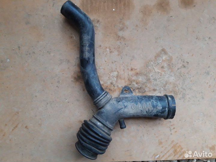 Патрубок воздушного фильтра Daewoo Espero