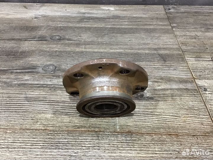 Ступичный подшипник задний Фольксваген Поло