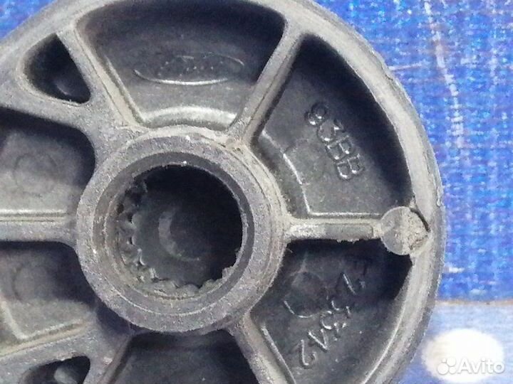 Ручка стеклоподъёмника Ford Focus 3 хэтчбек iqdb