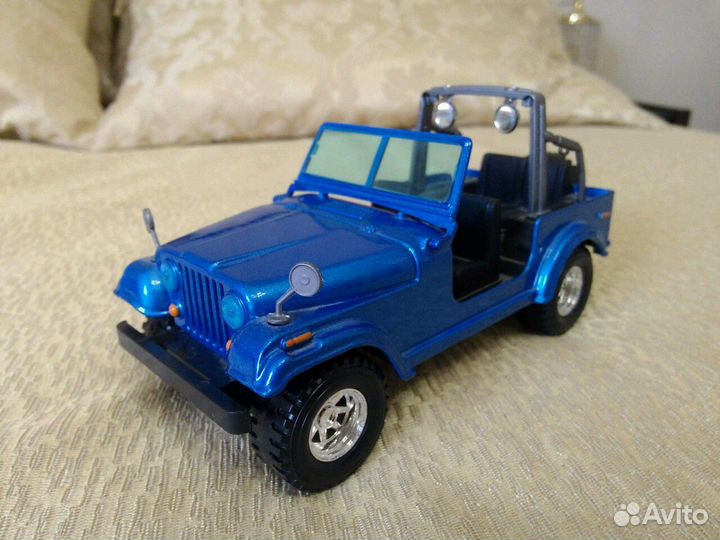 Коллекционные металлические машинки