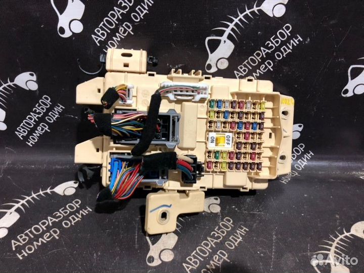 Блок предохранителей салонный Kia Soul 1.6 G4FD