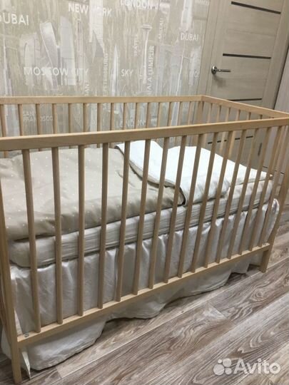 Детская кроватка