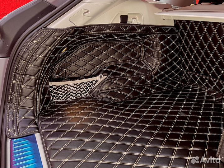 Коврик автомобильный