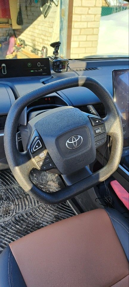 Toyota bZ3: фото из отзыва