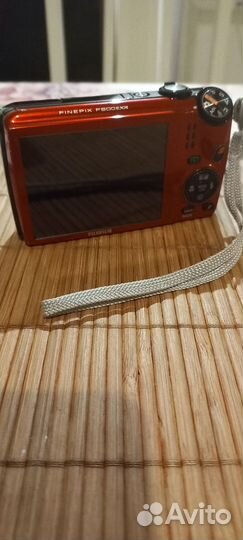 Компактный фотоаппарат