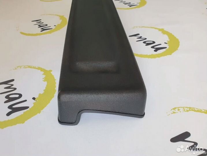 Mitsubishi Lancer IX передний Подиум рамка номера