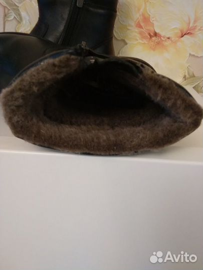 Фирменные зимние полусапожки полностью натуральные