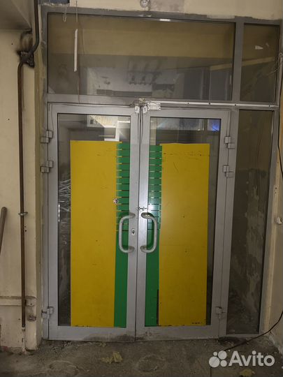 Дверь входная алюминиевая бу
