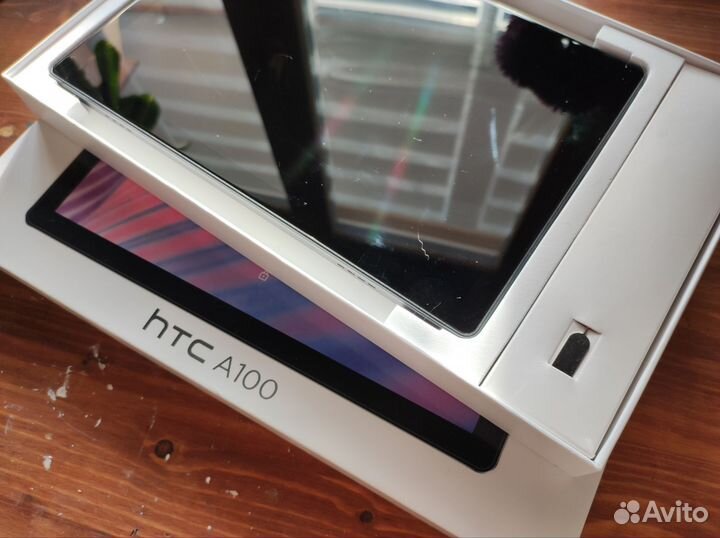 Планшет HTC A100