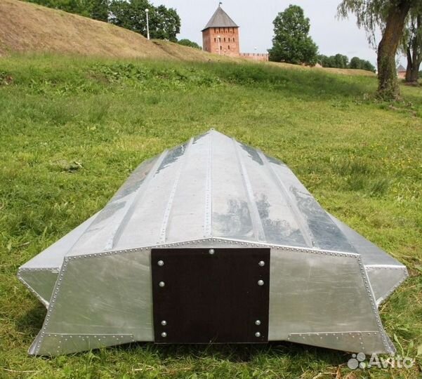 Дюралевая лодка Мста-Н 3.5 м., новая, с булями