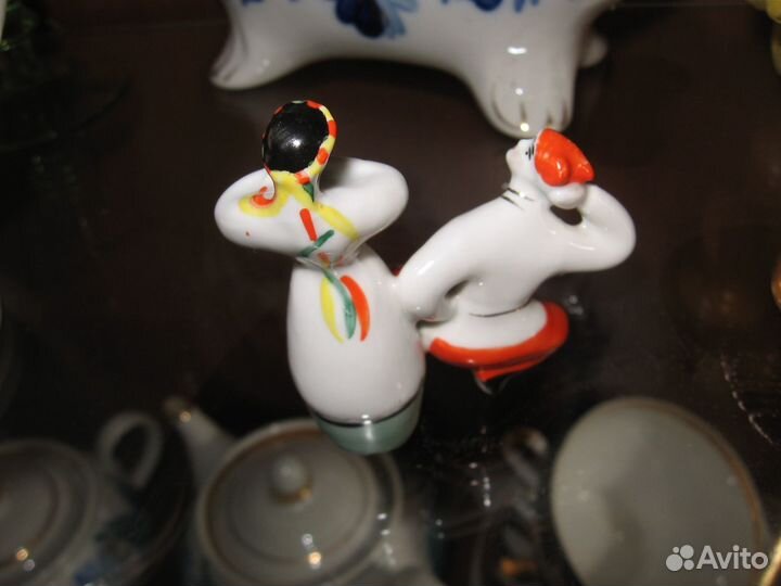 Фарфор СССР Сервиз Статуэтки Вафельница - Винтаж