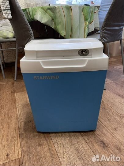 Холодильник автомобильный 12 В