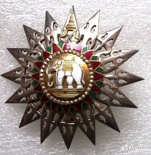 Награды Японии и Таиланда