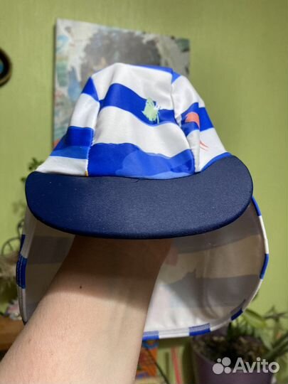 Вещи разные для пляжа и бассейна