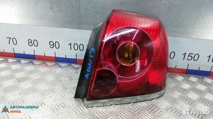 Фонарь задний правый Toyota Avensis 2 (T250) 2006