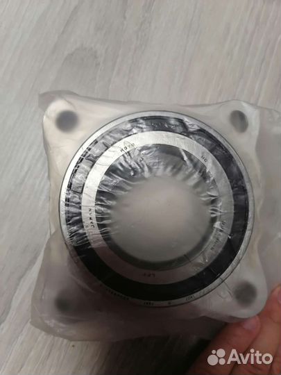 Ступичный подшипник (перед) toyota