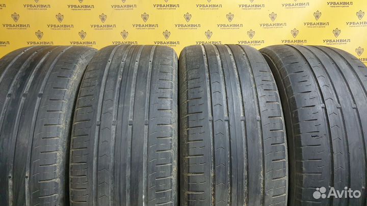 Continental ContiPremiumContact 5 215/55 R17 94W
