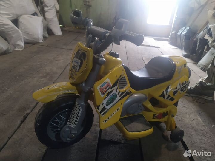 Продам детский электромотоцикл. Цена 3000