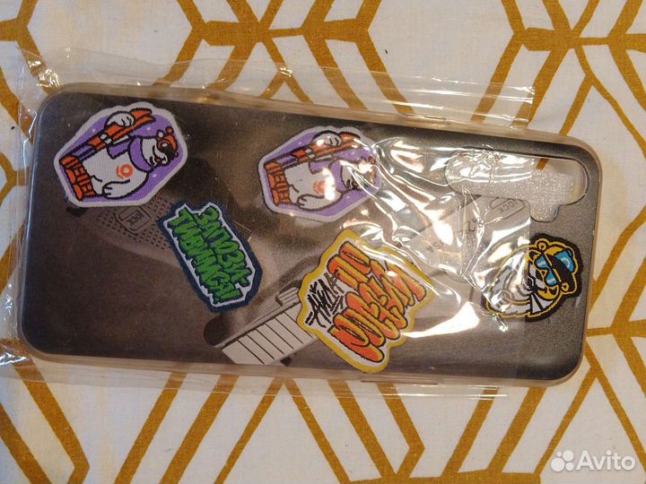 Чехлы для телефона реалми 5 рыночная цена 600-700