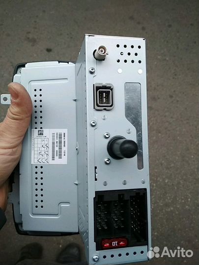 Штатная магнитола Лада Веста