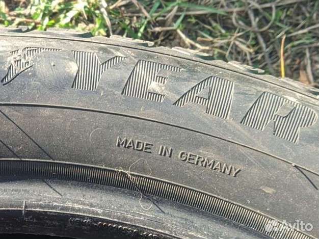 Goodyear UltraGrip Ice Arctic SUV 225/60 R17