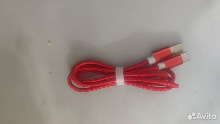 Кабель для зарядки телефона