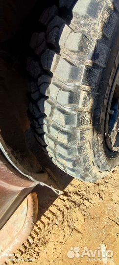 Bfgoodrich Mud-Terrain T/A KM2 215/75 R15 97M