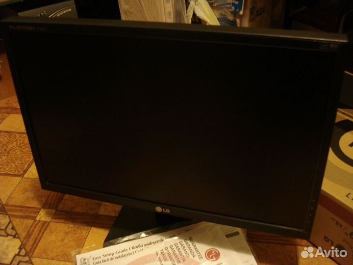 Монитор широкоэкранный 19