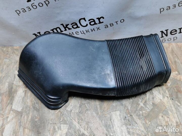 Патрубок воздушного фильтра Audi A6 C5 C5 2.4 ALF