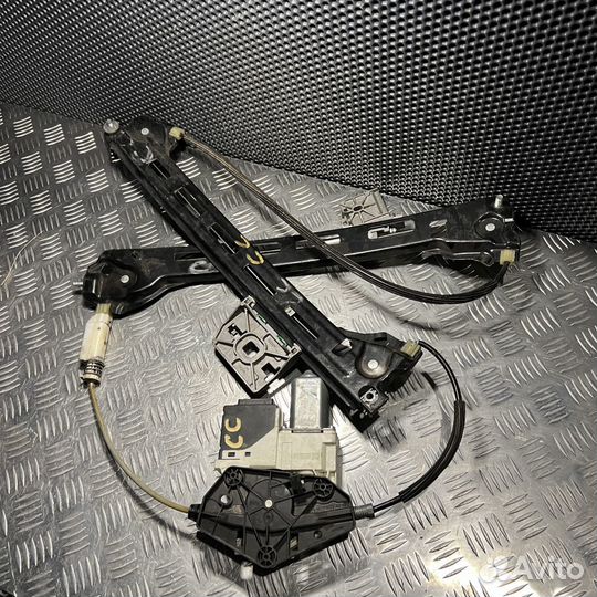 Стеклоподъемник Volkswagen Passat CC