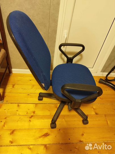 Компьютерное кресло