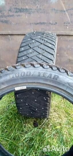 Goodride AT 559 225/45 R18