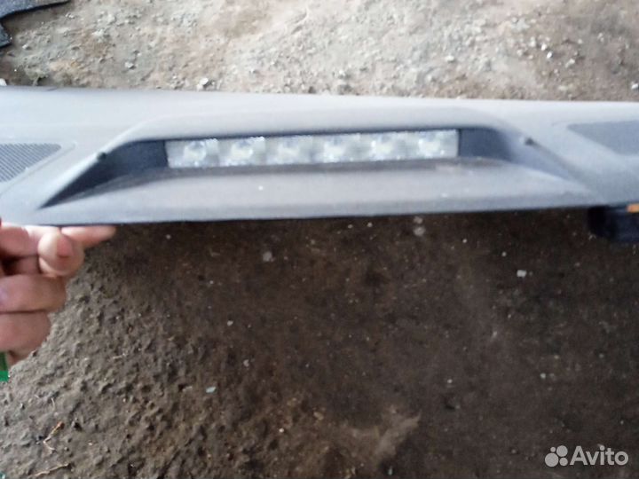 Volkswagen Polo 5 Задняя полка