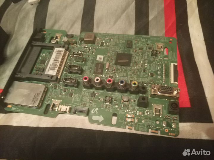 Запчасти пульты кронштейны для Телевизора