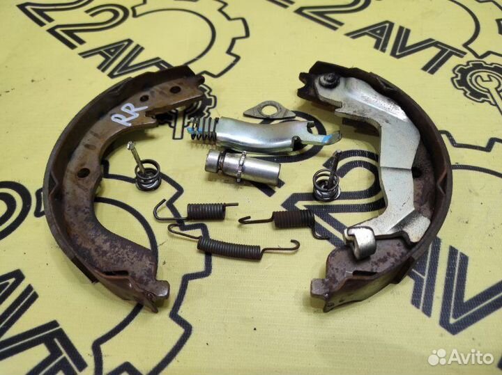 Механизм стояночного тормоза задний правый Subaru