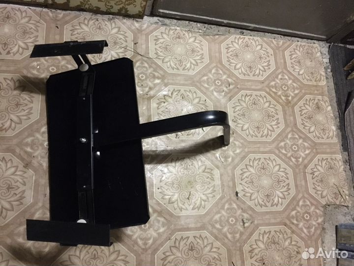 Крепление TV к стене