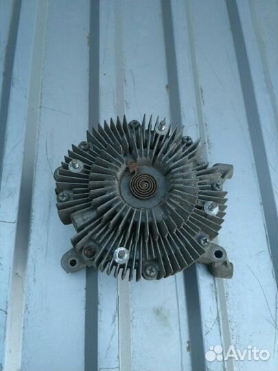 Вискомуфта Toyota Land Cruiser 200 4.5D