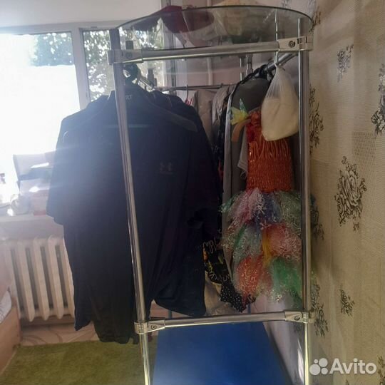 Вешалка для одежды напольная деревянная