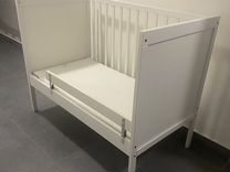 Кроватка детская IKEA с матрасом IKEA + бортики