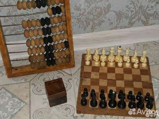 Шахматы дорожные, счеты, игр кости СССР