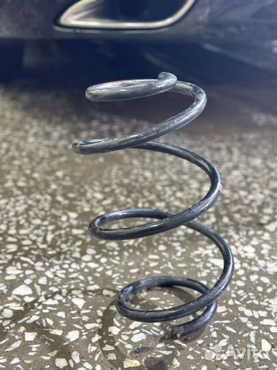 Пружина подвески 2 шт 546303V04A Hyundai-KIA