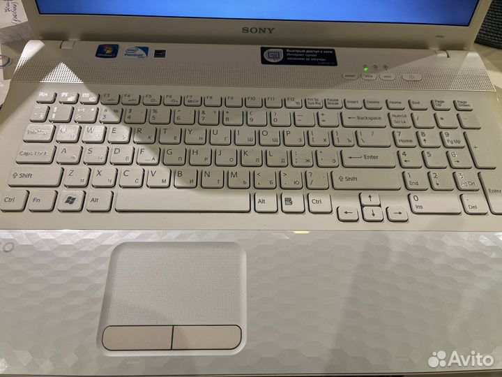Ноутбук sony vaio 17.3