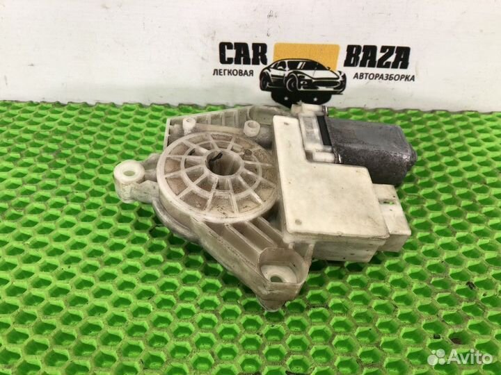 Моторчик стеклоподъемника задний левый L